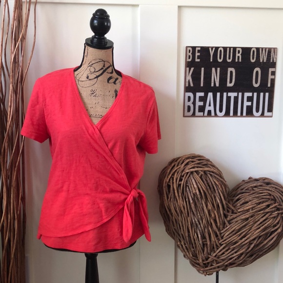 Old Navy Tops - Old Navy coral wrap around top